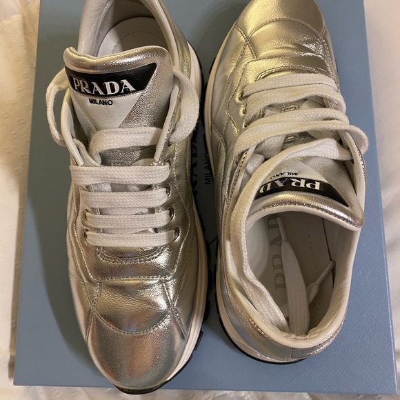 Prada sneaker - Picture 4 of 7